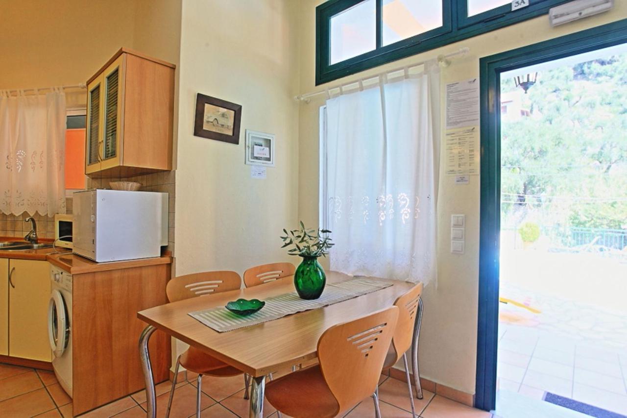 Kaminaki Dora Appartement Nisaki  Buitenkant foto
