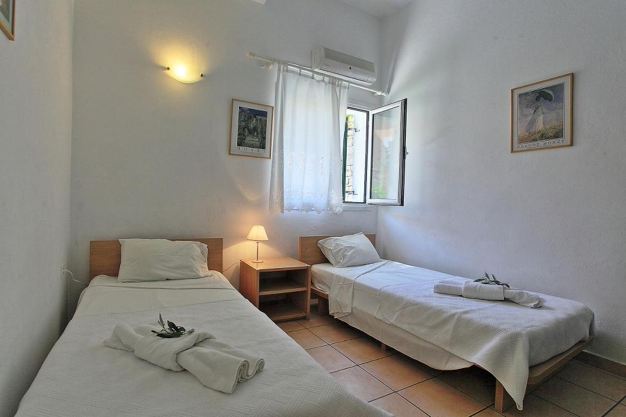 Kaminaki Dora Appartement Nisaki  Buitenkant foto