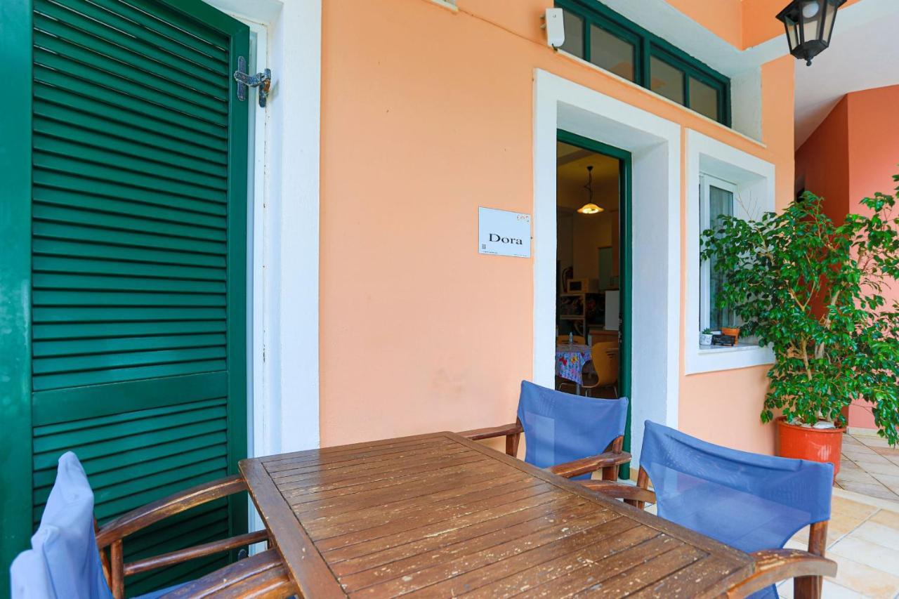 Kaminaki Dora Appartement Nisaki  Buitenkant foto